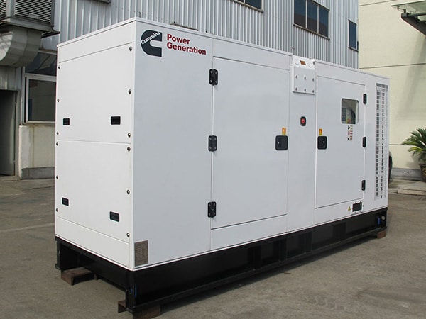 máy phát điện cummins 250kva