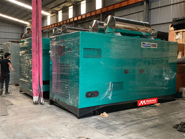 máy phát điện doosan 300kva