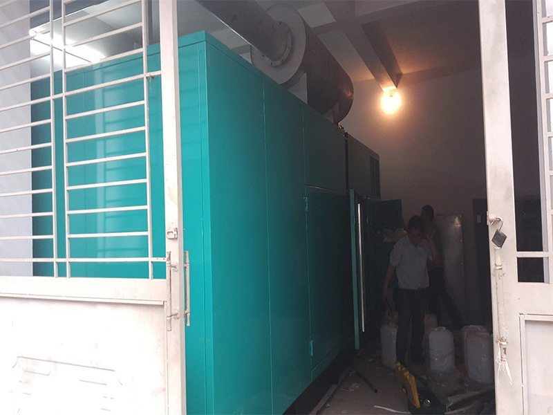 Lợi ích máy phát điện Cummins 800kVA mạng lại cho dự án viện vũ khí