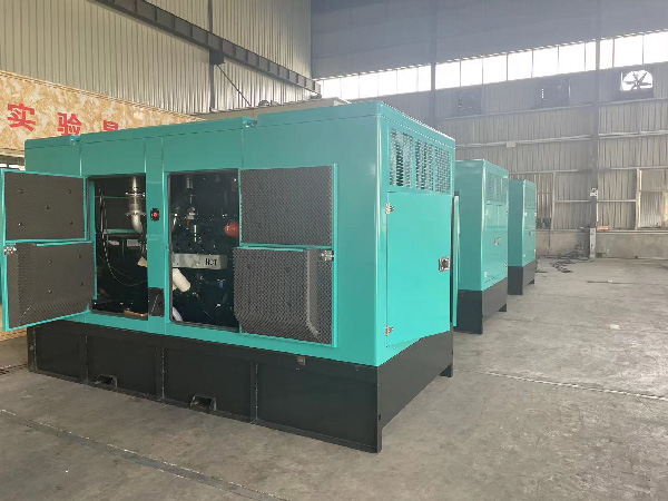 máy phát điện công nghiệp cũ