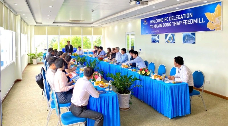 Chào đón các Nhà Đầu tư từ Tổ chức Tài chính Quốc tế (IFC)