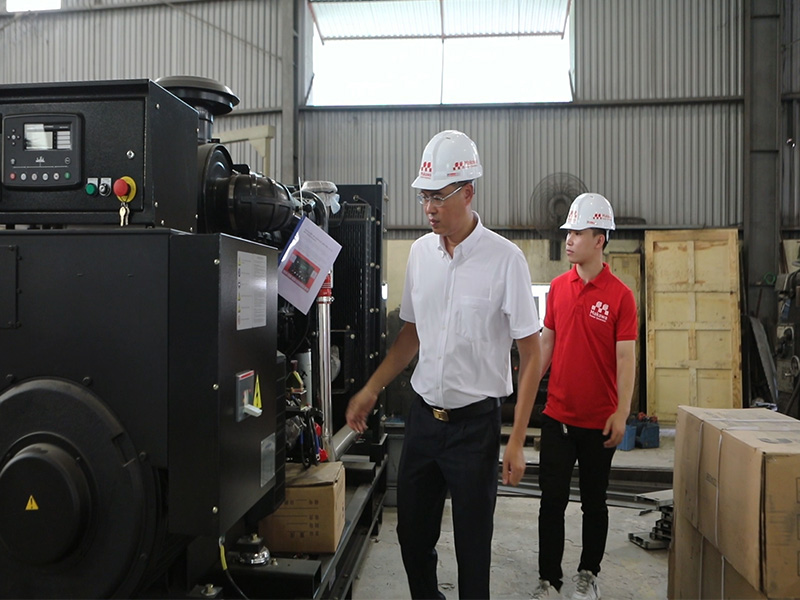 Tiêu chí lựa chọn máy phát điện công nghiệp giá tốt tại Hà Nội Tiêu chí lựa chọn máy phát điện công nghiệp giá tốt tại Hà Nội