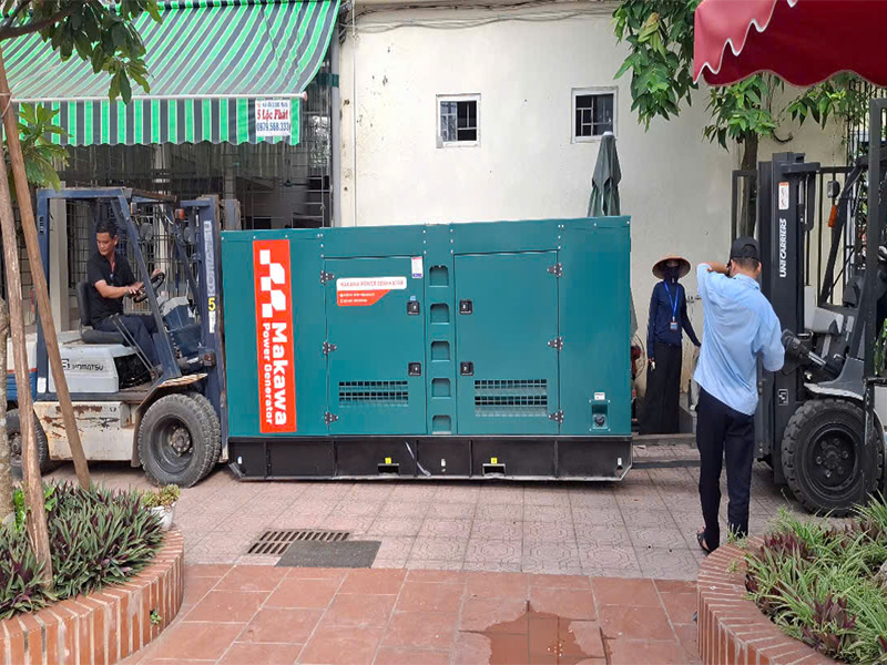 Máy Phát Điện 100kVA Phù Hợp Với Công Trình Nào?